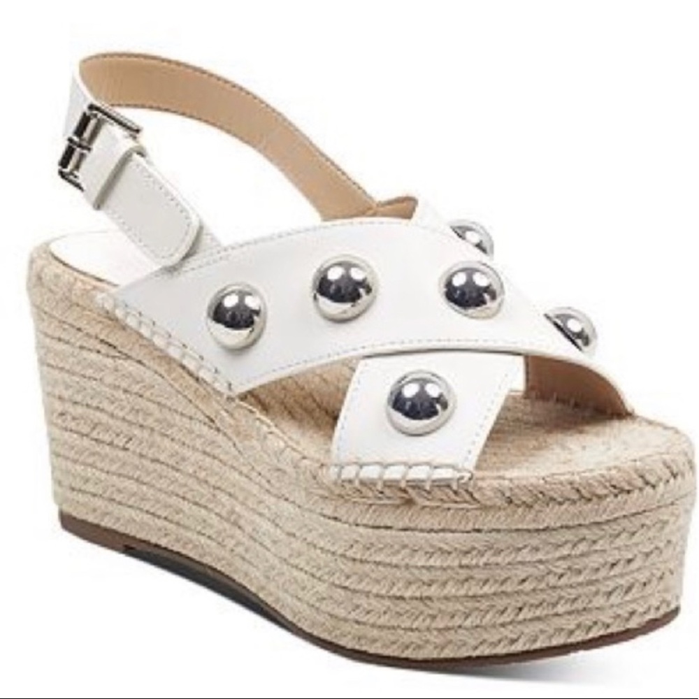 NEW The Rella Wedge by Marc Fisher
Size 9